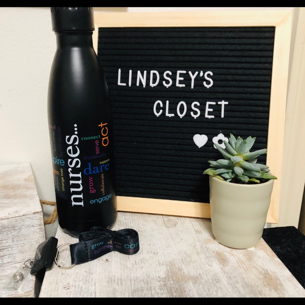 “Nurses” Water Bottle & ID Lanyard 👩🏻‍⚕️💊💉🌡